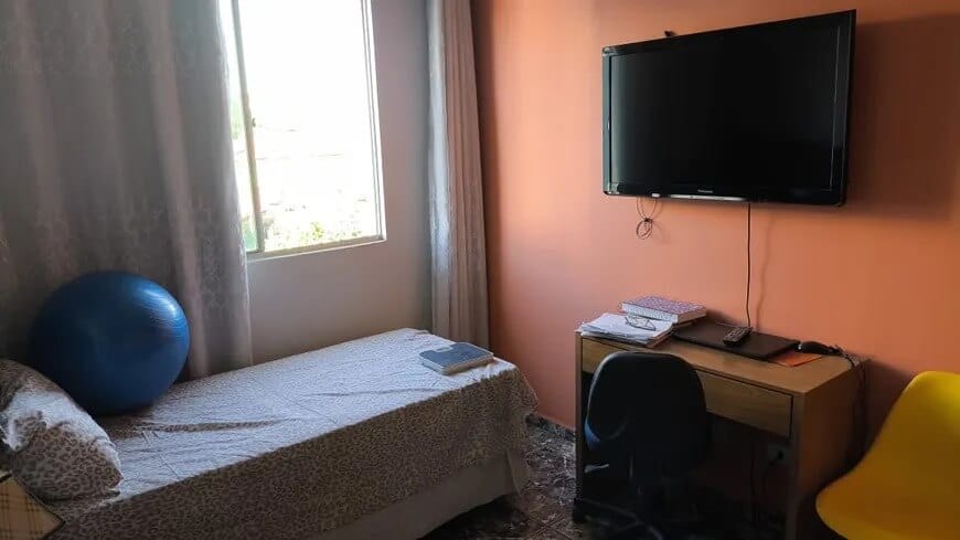 5e77b22a4692d51c6e1db789891b2075_6_11zon