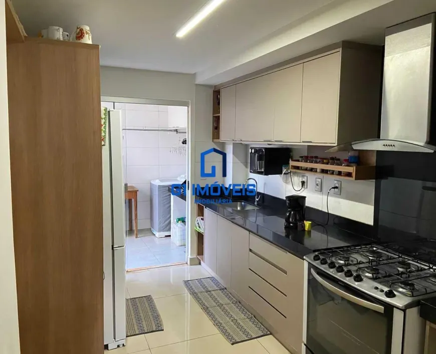 d5c2f5fa30efab25a864937149c1d808