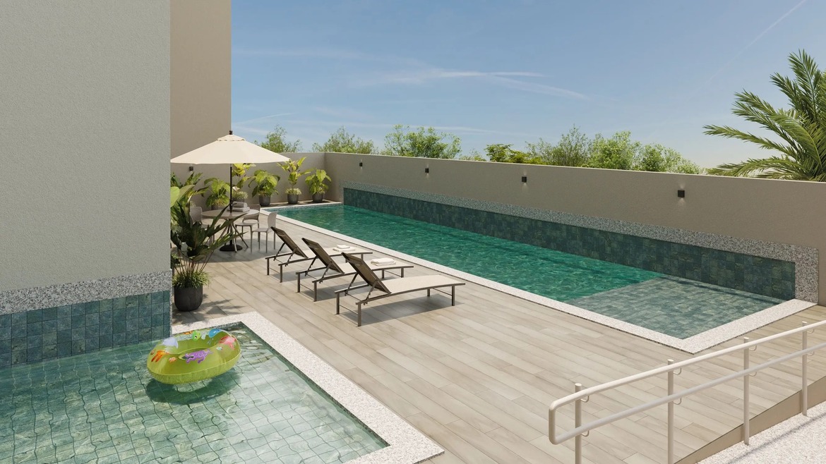 Área de lazer completa com piscina adulto e infantil no condomínio Varandas Flamboyant.