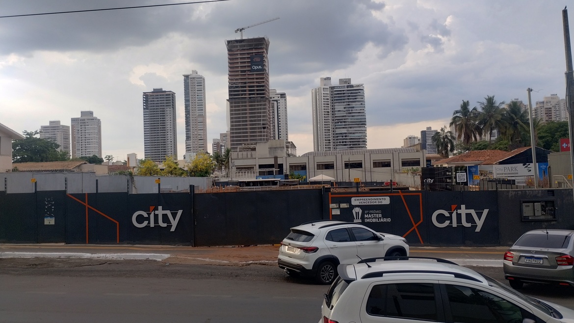 Canteiro City e Opus