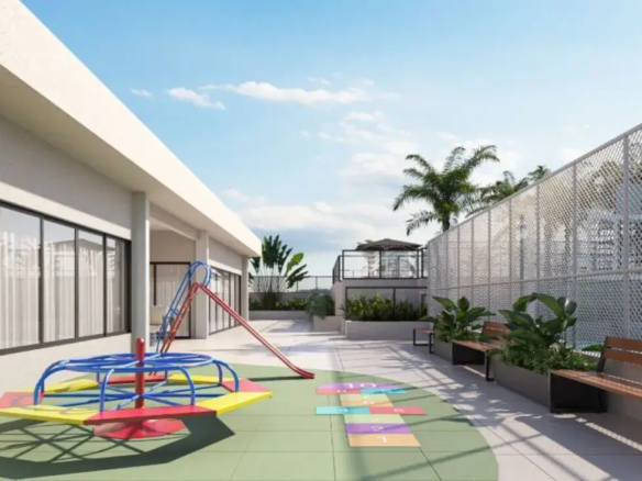 Playground externo colorido com piso emborrachado, gira-gira e brinquedos seguros para crianças.