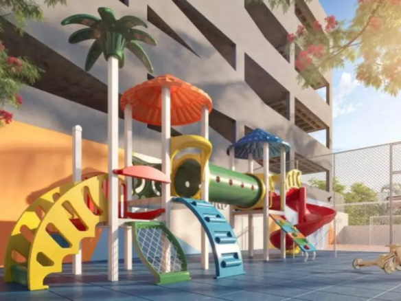 Playground externo colorido com escorregadores e brinquedos seguros para diversão das crianças ao ar livre.