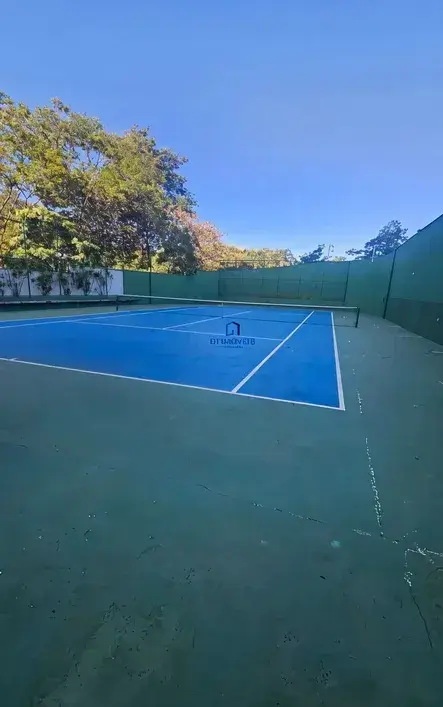 Quadra de tênis exclusiva para moradores do empreendimento.