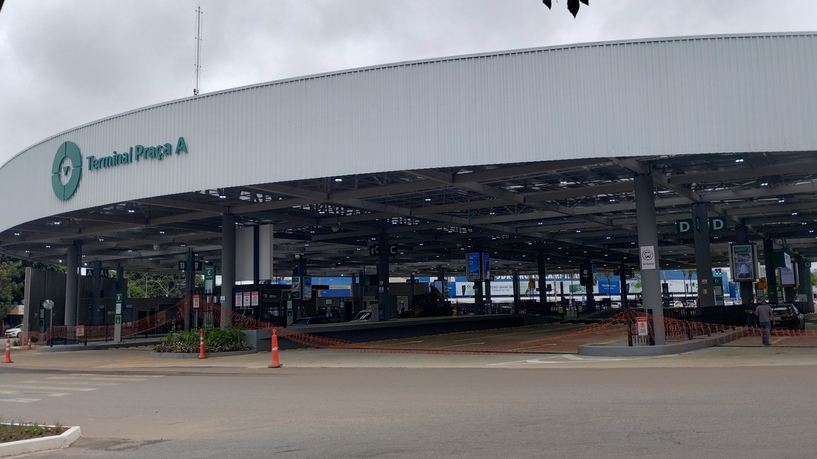 Obra Terminal Praça A Goiânia