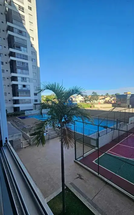 Vista aérea completa da área de lazer do condomínio clube no Parque Cascavel.