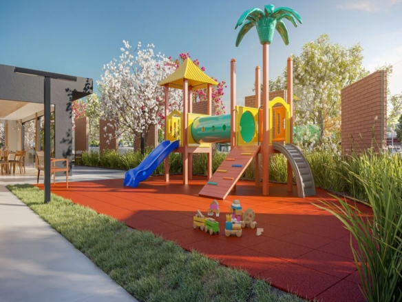 Playground infantil externo com escorregador e brinquedos coloridos sobre piso emborrachado de segurança.