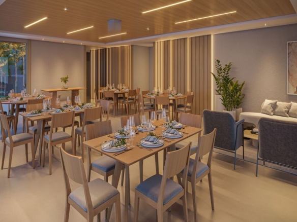 Salão de festas amplo e decorado com mesas dispostas para eventos e recepções no Now Alameda das Águas.