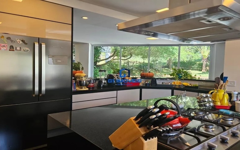Detalhes de acabamento premium e luxo em Casa de Condomínio com 3 Quartos para venda ou aluguel, 583m² - Residencial Aldeia d