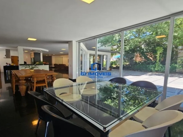 Detalhes de acabamento premium e luxo em Casa de Condomínio com 3 Quartos para venda ou aluguel, 583m² - Residencial Aldeia d