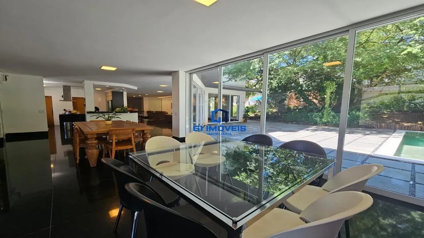 Detalhes de acabamento premium e luxo em Casa de Condomínio com 3 Quartos para venda ou aluguel, 583m² - Residencial Aldeia d