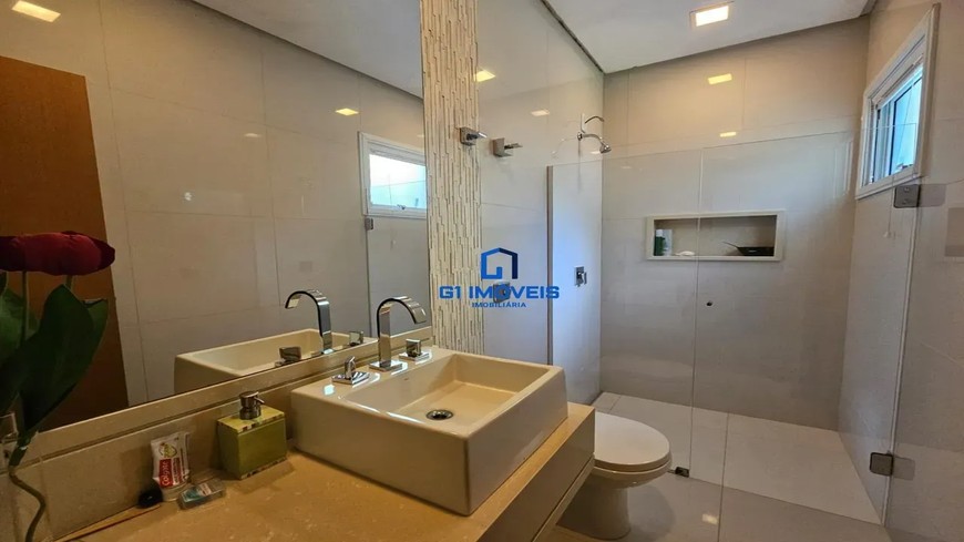 Detalhes de acabamento premium e luxo em Casa de Condomínio com 3 Quartos para venda ou aluguel, 583m² - Residencial Aldeia d