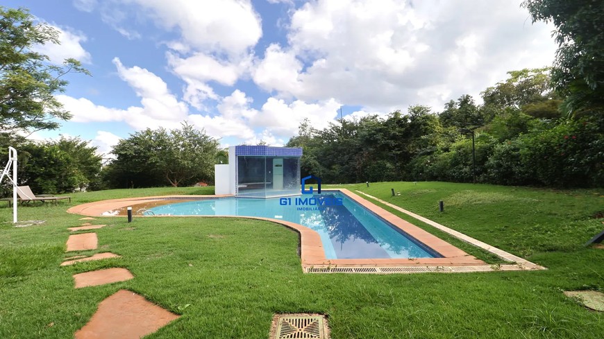 Casa de Condomínio com 4 Quartos no Residencial Aldeia do Vale em Goiânia, alto padrão.