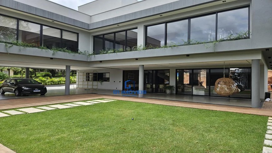 Casa de Condomínio com 7 Quartos no Residencial Aldeia do Vale em Goiânia, alto padrão.
