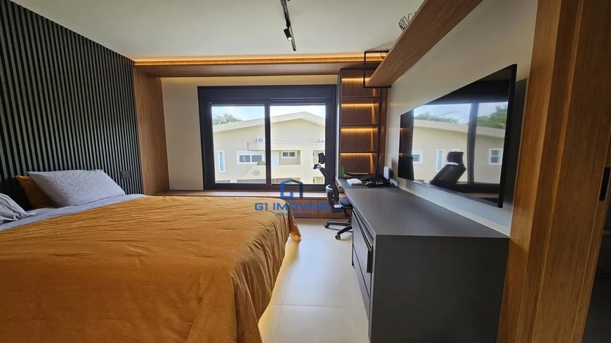 Casa de Condomínio com 7 Quartos no Residencial Aldeia do Vale em Goiânia, alto padrão.