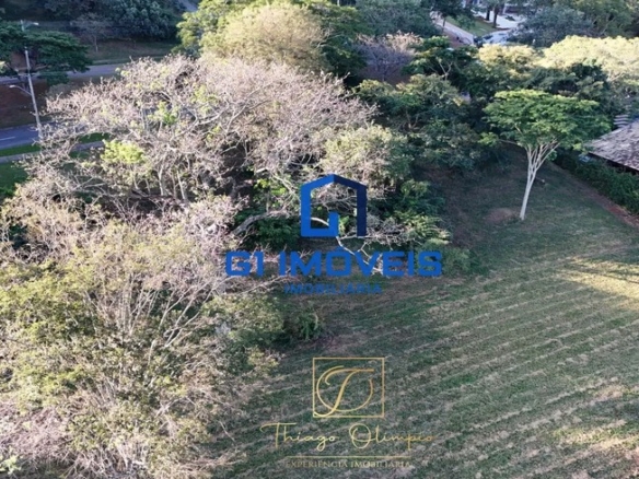 Detalhes de acabamento premium e luxo em Terreno / Lote / Condomínio, Goiânia.