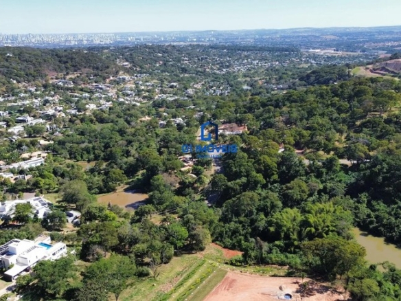 Detalhes de acabamento premium e luxo em Terreno / Lote / Condomínio, Goiânia.