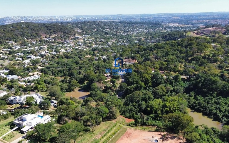 Detalhes de acabamento premium e luxo em Terreno / Lote / Condomínio, Goiânia.