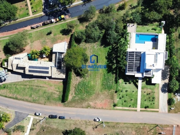 Detalhes de acabamento premium e luxo em Terreno / Lote / Condomínio, Goiânia.