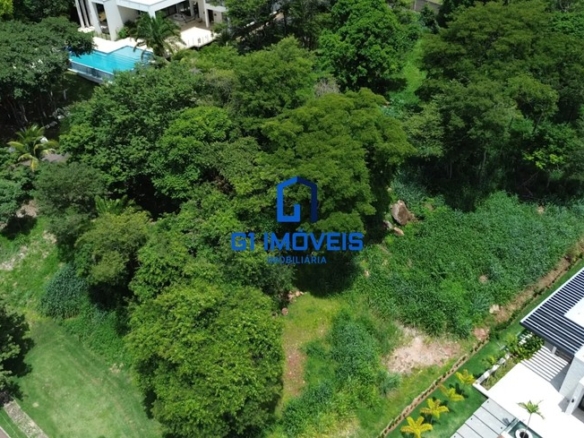 Terreno / Lote / Condomínio no Residencial Aldeia do Vale em Goiânia, alto padrão.