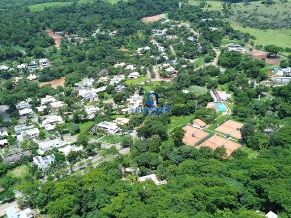 Detalhes de acabamento premium e luxo em Terreno / Lote / Condomínio, Goiânia.