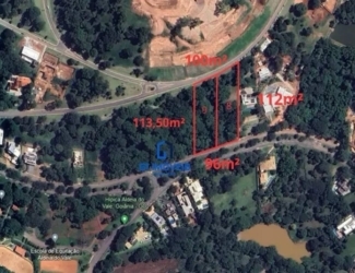 Vista aérea panorâmica de lote com 11.000m² e duas frentes no Residencial Aldeia do Vale Goiânia.