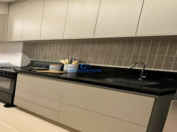Detalhes de acabamento premium e luxo em Apartamento com 2 Quartos, Goiânia.