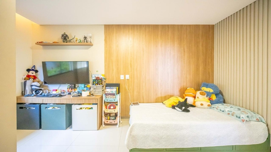 quarto-infantil-escrivaninha-brinquedos Quarto infantil planejado com cama, escrivaninha e brinquedos