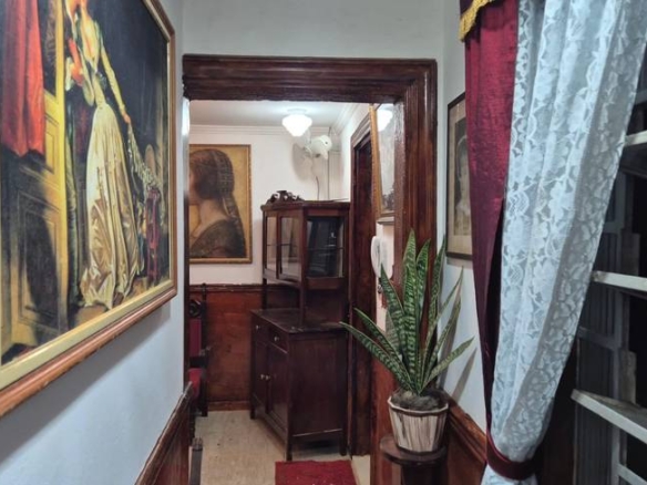 Corredor, além de iluminação embutida no Casa mobiliada no Jardim Novo Mundo