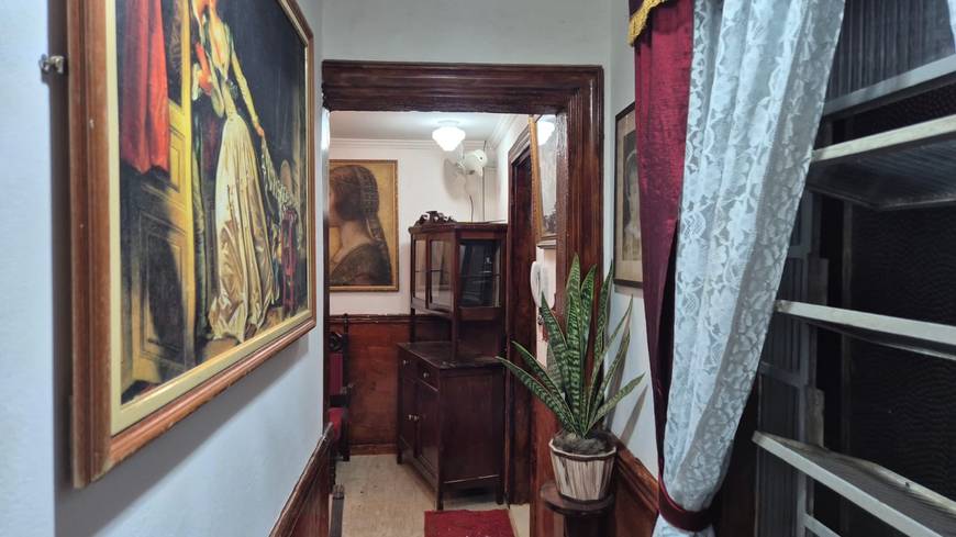 Corredor, além de iluminação embutida no Casa mobiliada no Jardim Novo Mundo