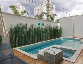 Piscina com piscina no Residencial Reserva do Parque
