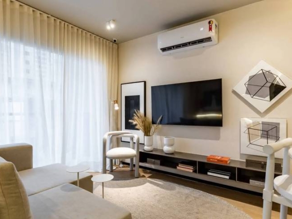 Sala de estar com sofá